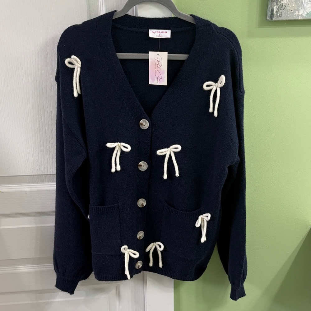 Stylish Navy Cardigan with Cream Accents